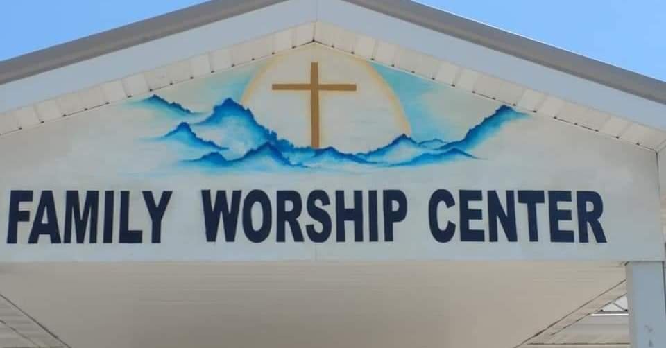 Family Worship Center of Keokuk logo