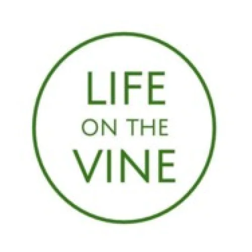 Life on the Vine Church Logo