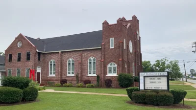 Hazlehurst First Methodist church photo